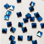 Zdjęcie - 5061 Square spike bead metallic blue