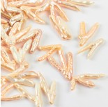 Zdjęcie - Nieregularna zawieszka z perły naturalnej