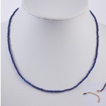 Zdjęcie - Naszyjnik z lapisu lazuli w stali chirurgicznej